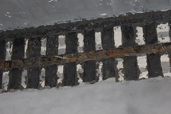 1571818500841481.jpg 杨浦区粘钢胶现场 (9).JPG