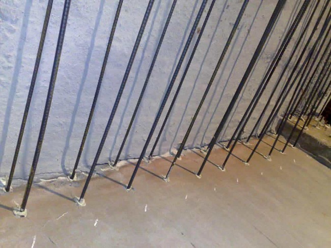 植筋胶施工作业 植筋胶施工作业